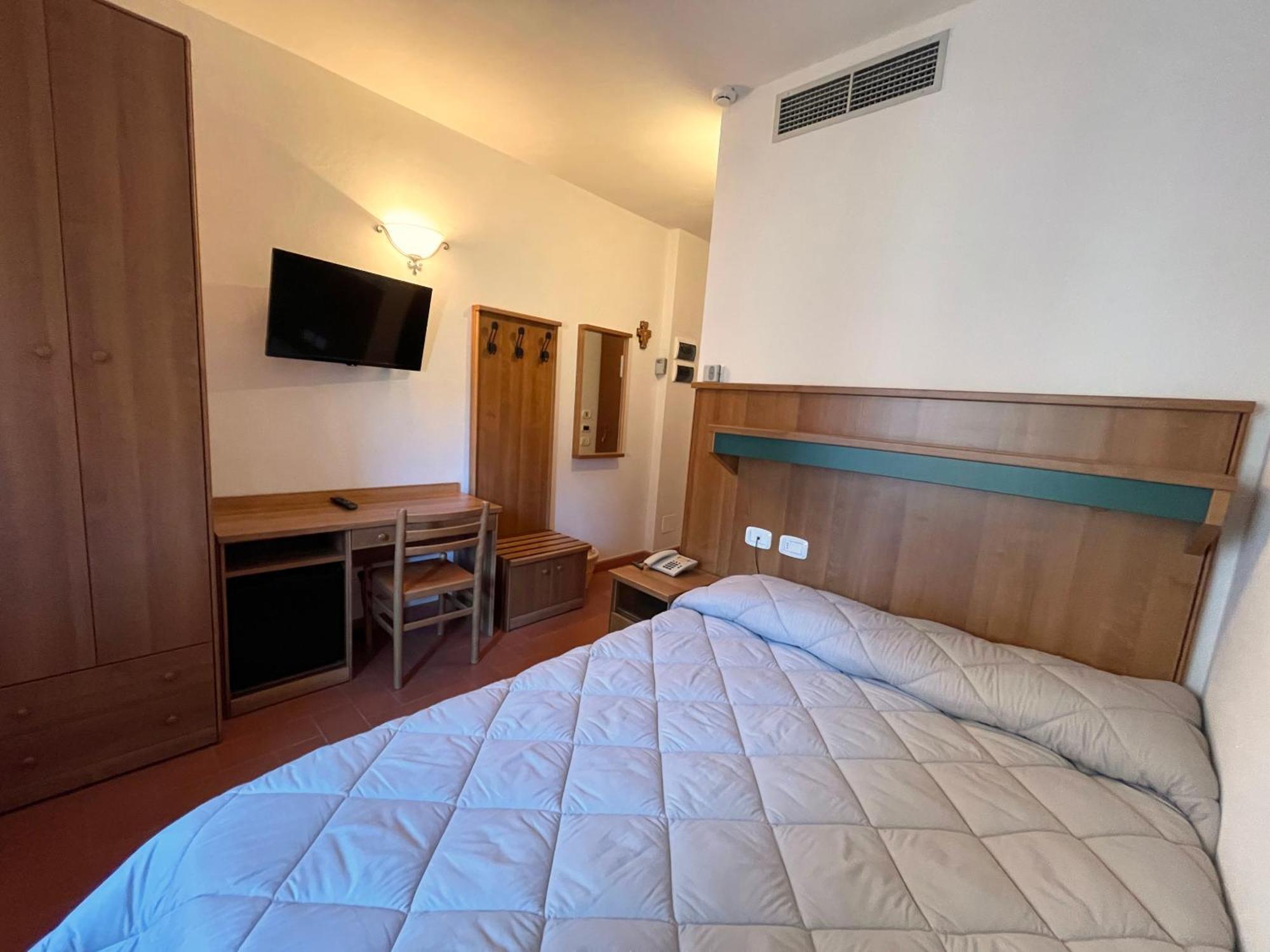 Hotel Rifugio La Foresta Валломброза Экстерьер фото
